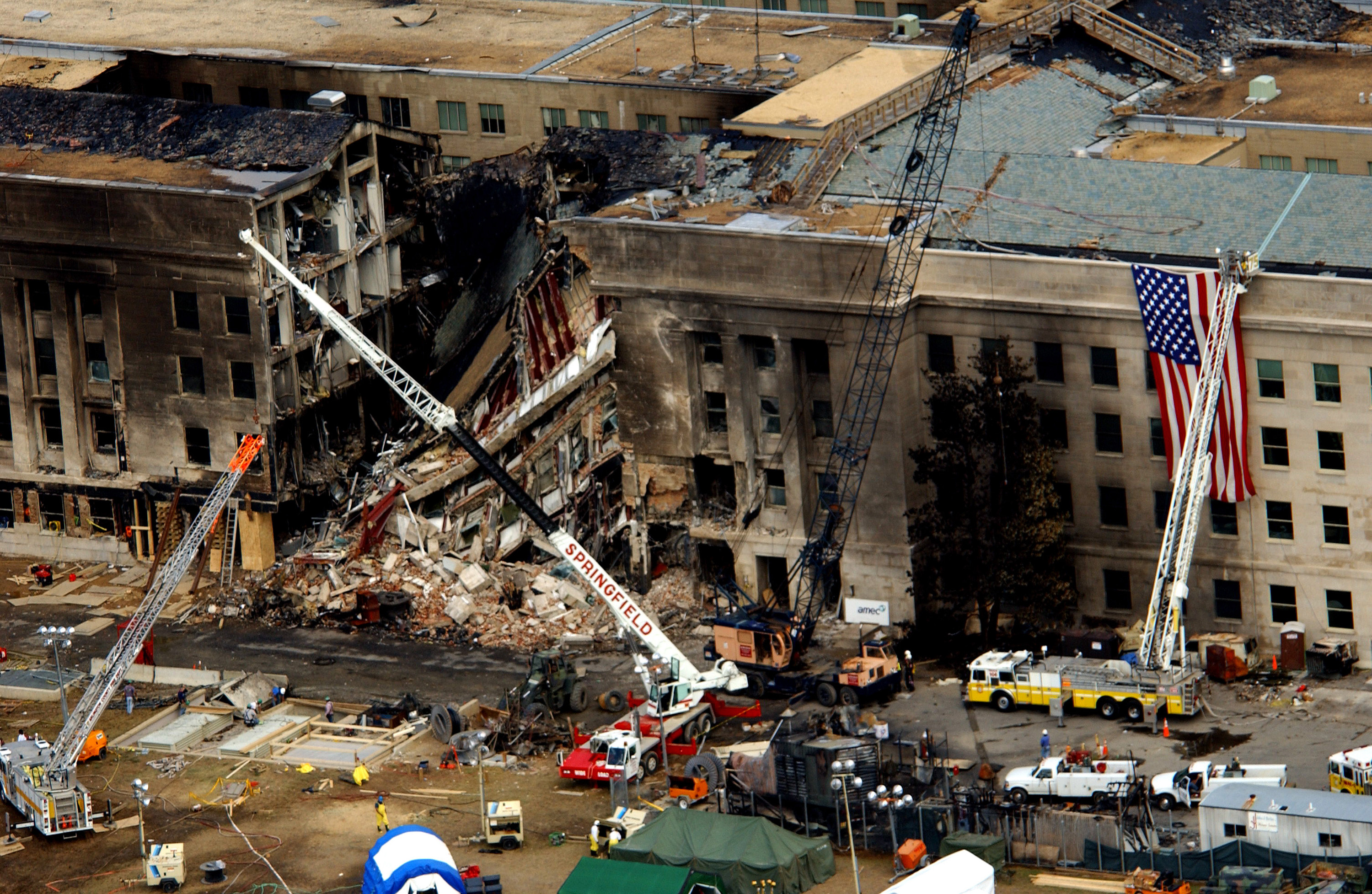 9-11-pentagon-damage-high-resolution-aerial-photos-public-intelligence