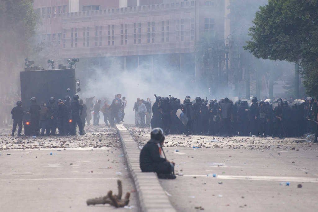 جوله سياحيه فى شوارع الثوره المصريه\ الجزء الاول Egypt-revolution25